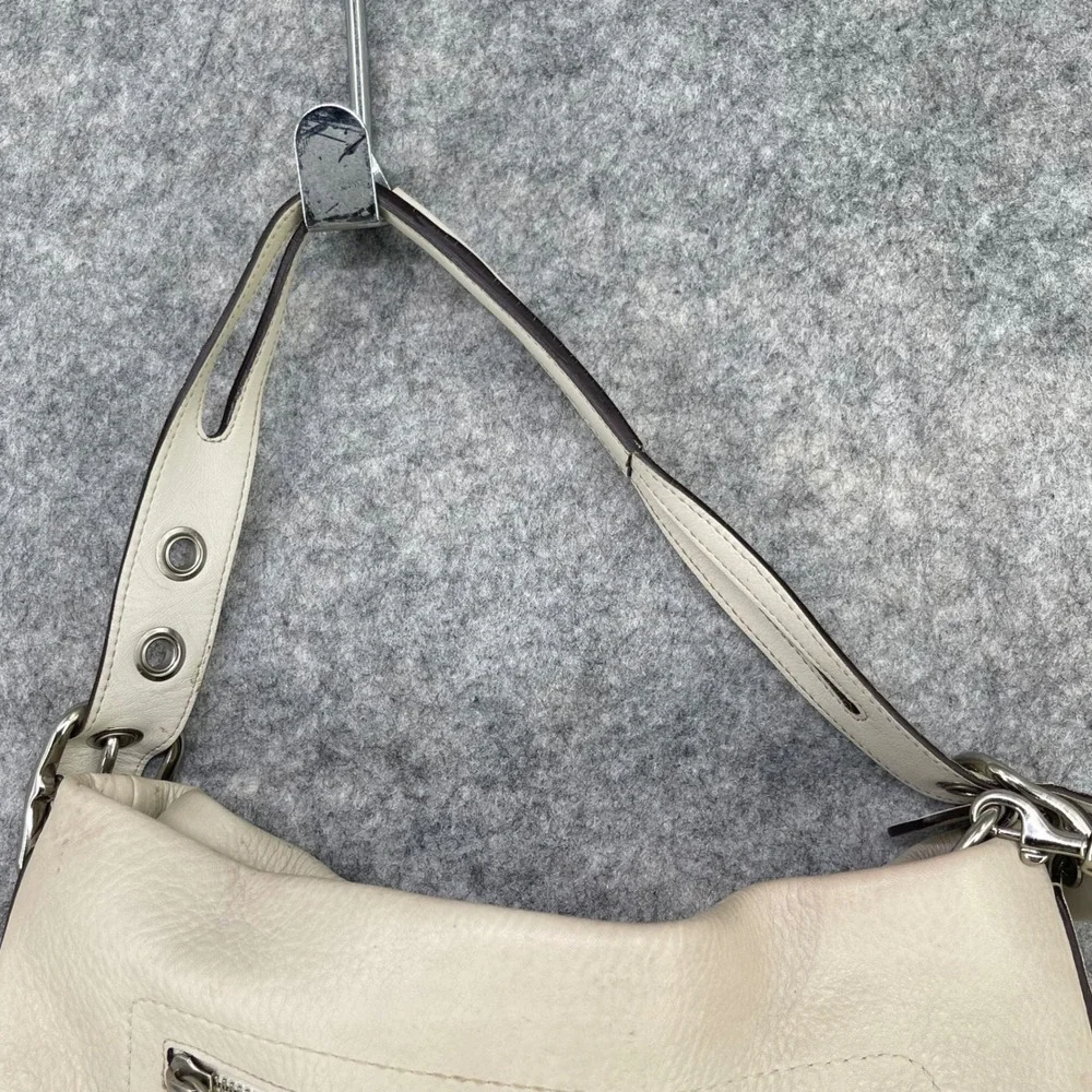 Coach Legacy Hobo Bag Womens Medium Cream Pebble Leather Tassel F04S-1429 Duffel